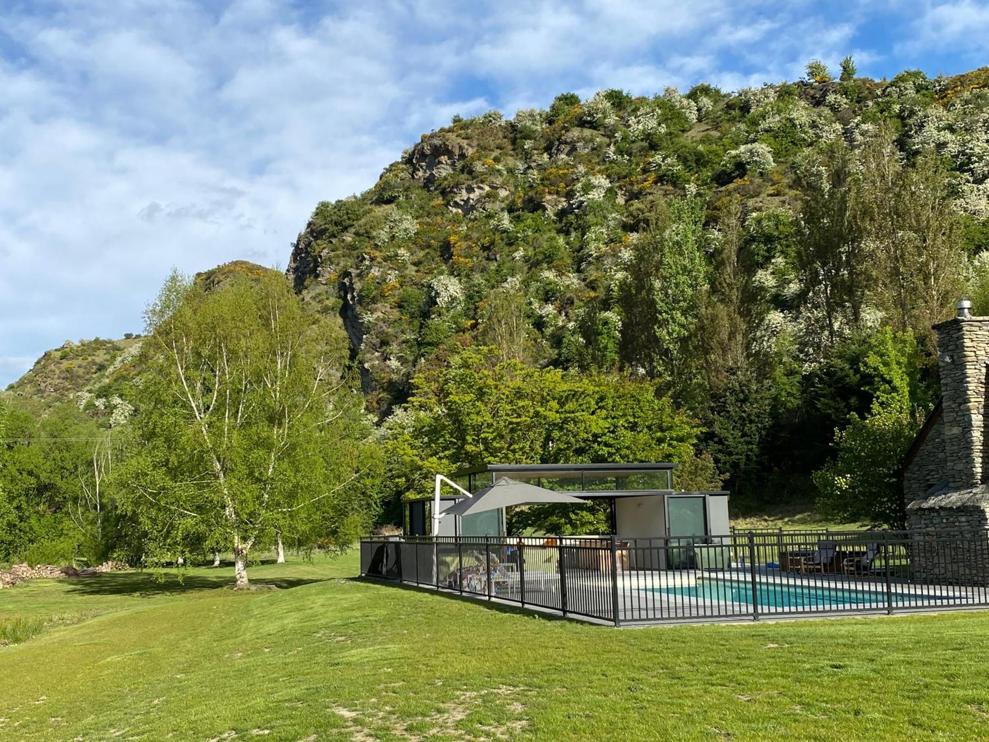 Wharenui Holiday Home By Majordomo Эрроутаун Экстерьер фото